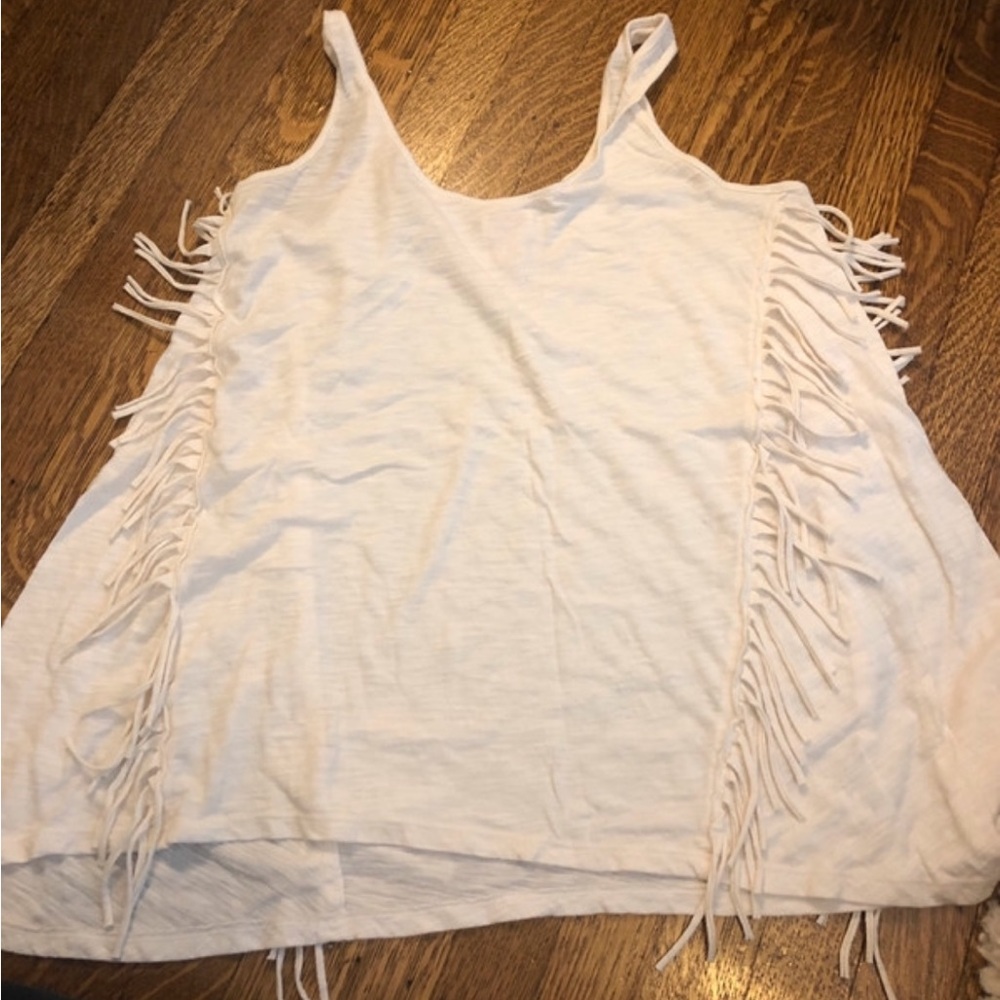 Fringe Tank